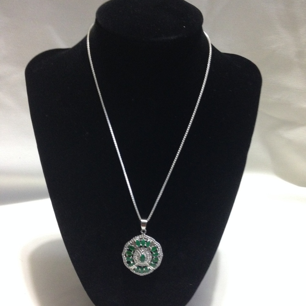 REAL 12CT GREEN EMERALD AND WHITE CZ 925 PENDANT